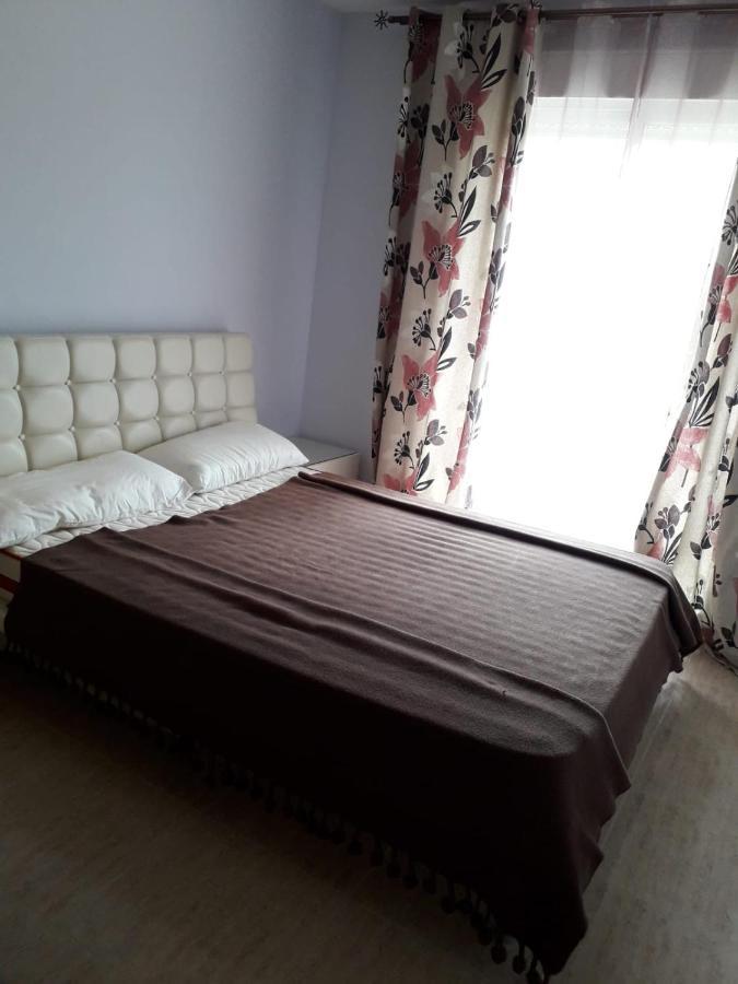Apartamento Para 4-6 Personas En Larimar 萨洛 外观 照片